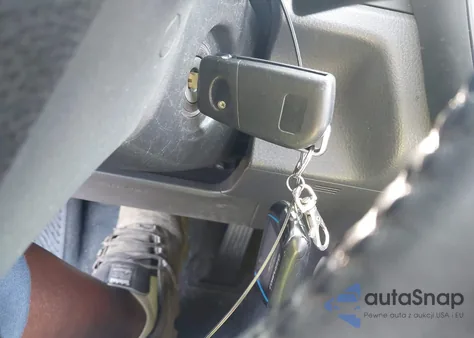 2018 Toyota Camry Se from USA, damaged, VIN 4T1B11HK7JU033701